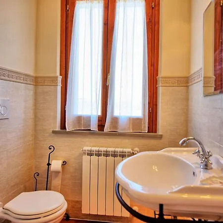 Pietraia Sleeps 6 Pool Air Con Wifi Villa *