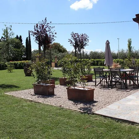Villa Pietraia Sleeps 6 Pool Air Con Wifi *