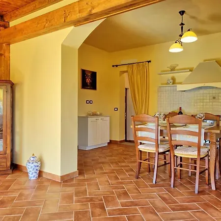 Villa Pietraia Sleeps 6 Pool Air Con Wifi